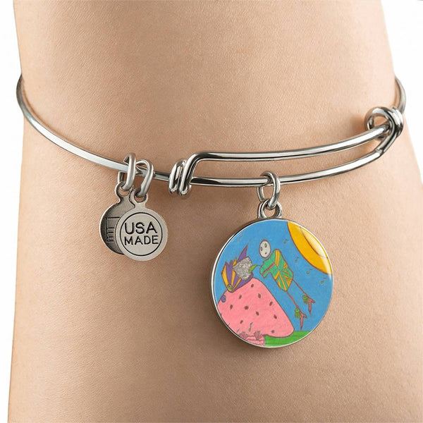 Space Cadet, Circle Bangle